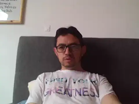 Diptongo online show from February 26, 2025, 8:58 pm