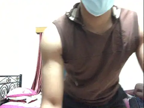 Zeuhorny online show from May 30, 2026, 7:41 pm