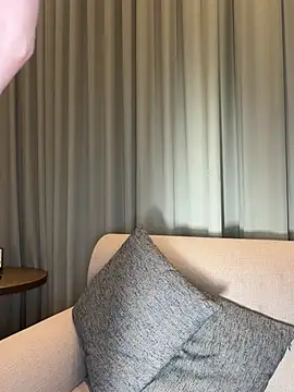 Miuzxc online show from January 8, 2026, 2:45 pm