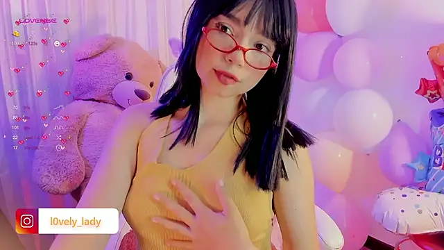 Snapshot of Lovely_celestte chatting on February 11, 2025, 12:49 am Lovely celestte online show from February 11, 2025, 12:49 am