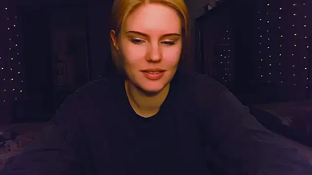 VoluptuousDreams online show from December 1, 2024, 4:34 pm