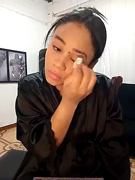 Snapshot of Sexy-manyu chatting on January 24, 2025, 2:41 pm Sexy-manyu online show from January 24, 2025, 2:41 pm