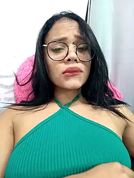 Snapshot of Sexy-manyu chatting on February 14, 2025, 2:50 am Sexy-manyu online show from February 14, 2025, 2:50 am