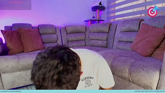 Niico Cruz online show from October 26, 2025, 10:32 pm