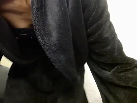 cutehavvy online show from April 2, 2026, 6:36 pm