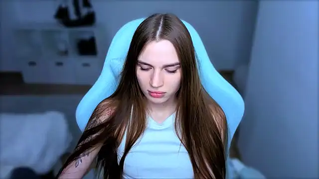 Snapshot of StellaLawless chatting on October 6, 2025, 8:42 pm StellaLawless online show from October 6, 2025, 8:42 pm