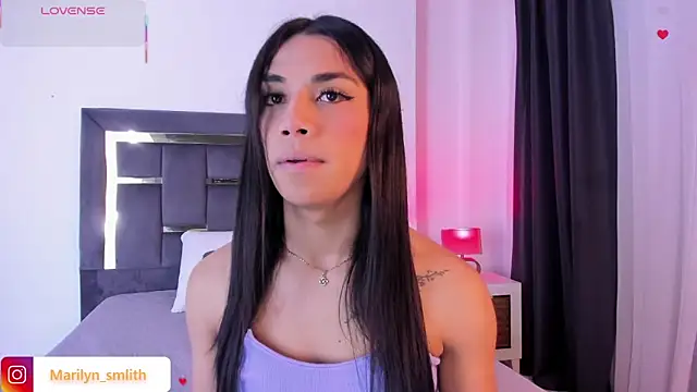 MarilynSmIith online show from January 7, 2026, 12:10 pm