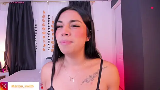 Snapshot of MarilynSmIith chatting on October 20, 2025, 12:17 pm MarilynSmIith online show from October 20, 2025, 12:17 pm