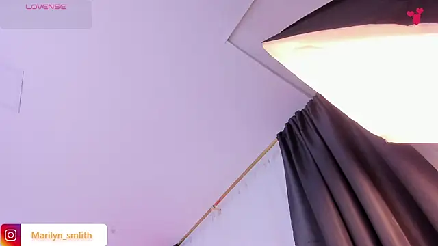 Snapshot of MarilynSmIith chatting on November 27, 2025, 12:27 pm MarilynSmIith online show from November 27, 2025, 12:27 pm