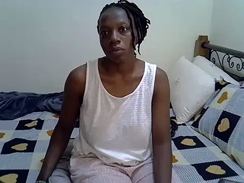 Sweet Bear online show from September 30, 2025, 1:55 am
