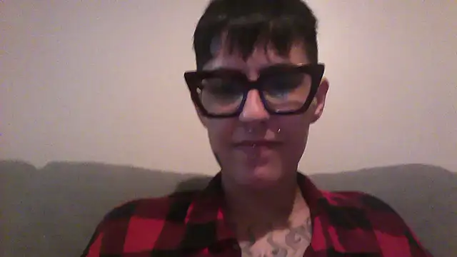 Snapshot of nickfxx chatting on October 21, 2025, 11:04 pm nickfxx online show from October 21, 2025, 11:04 pm