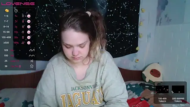 Snapshot of darling_tony chatting on November 10, 2025, 4:23 pm darling tony online show from November 10, 2025, 4:23 pm