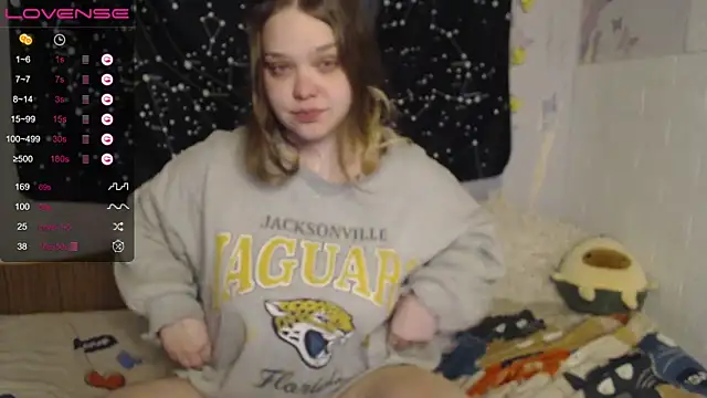 Snapshot of darling_tony chatting on December 3, 2025, 5:23 pm darling tony online show from December 3, 2025, 5:23 pm