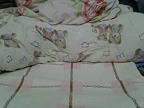 EbonyVallerin online show from November 4, 2025, 7:06 pm