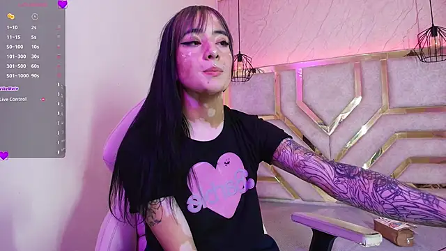 Snapshot of dayana_harlow2 chatting on November 12, 2025, 1:10 am dayana harlow2 online show from November 12, 2025, 1:10 am