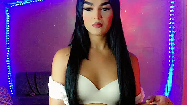 Ms-Zoehans online show from June 30, 2026, 7:03 pm