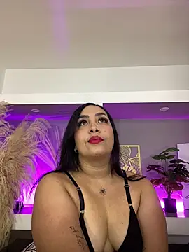 Snapshot of Sheeryl__ chatting on May 7, 2026, 5:11 am Sheeryl online show from May 7, 2026, 5:11 am