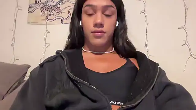 tsjaden777 online show from April 15, 2026, 2:50 am