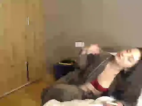 unicka65 online show from December 16, 2025, 5:17 pm