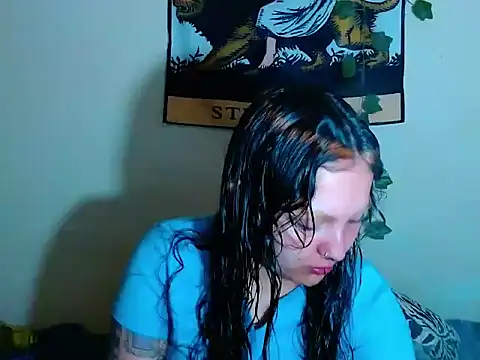 sweetiee mary online show from December 14, 2025, 6:08 am