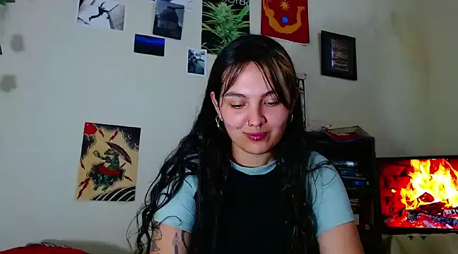 Snapshot of sweetiee_mary chatting on January 28, 2025, 6:28 pm sweetiee mary online show from January 28, 2025, 6:28 pm