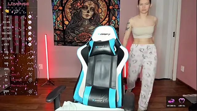 Snapshot of Project_hisoka chatting on December 16, 2025, 2:38 am Project hisoka online show from December 16, 2025, 2:38 am