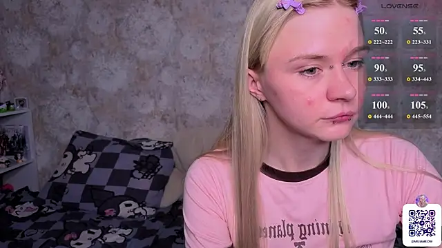 Snapshot of Milia_Parker chatting on May 5, 2026, 11:08 pm Milia Parker online show from May 5, 2026, 11:08 pm