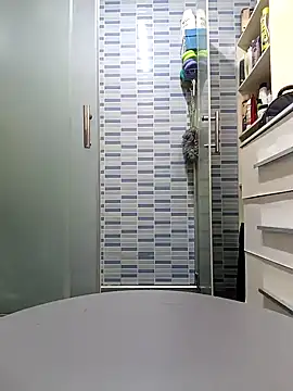 calamardo19 online show from February 13, 2025, 6:09 am