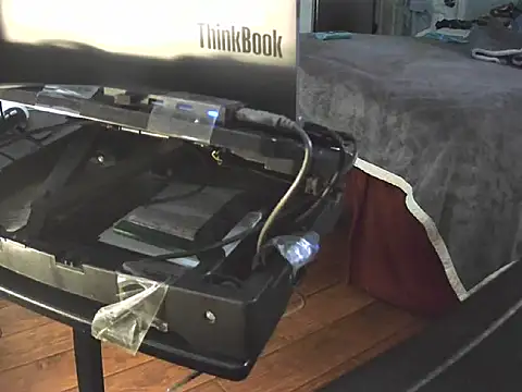 flasher15 online show from February 10, 2025, 2:37 pm