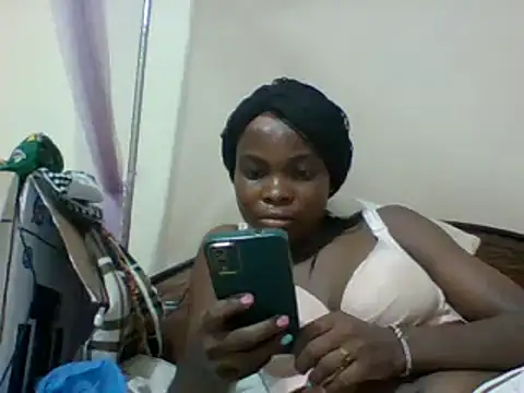 sexxyqueenn22 online show from February 25, 2025, 10:09 pm