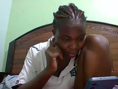 sexxyqueenn22 online show from September 22, 2025, 2:39 am