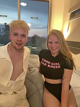 Snapshot of NickyGold_Official chatting on March 7, 2025, 4:00 pm NickyGold Official online show from March 7, 2025, 4:00 pm