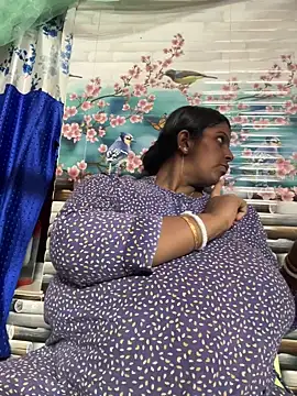 Beauty-queen online show from March 5, 2026, 1:19 pm