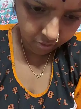 Beauty-queen online show from March 17, 2025, 4:54 pm