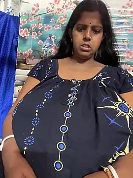 Beauty-queen online show from April 2, 2026, 11:50 am