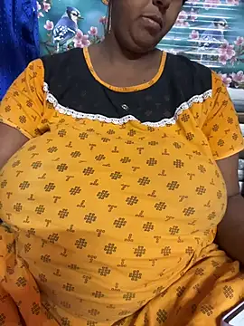 Beauty-queen online show from April 10, 2026, 2:13 pm