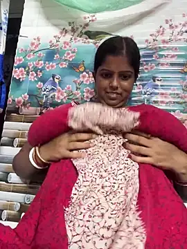 Beauty-queen online show from September 27, 2025, 1:17 pm