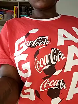 Hotfirespicegiri245 online show from November 30, 2025, 10:27 am