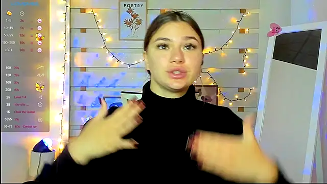 Snapshot of Josephine_Kiss chatting on October 15, 2025, 1:19 pm Josephine Kiss online show from October 15, 2025, 1:19 pm