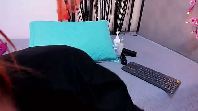 SussanMilf  online show from October 31, 2025, 11:18 am