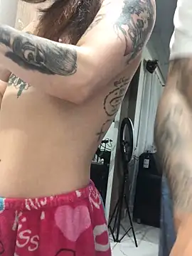 Tifanny Sweett online show from October 22, 2025, 3:39 am