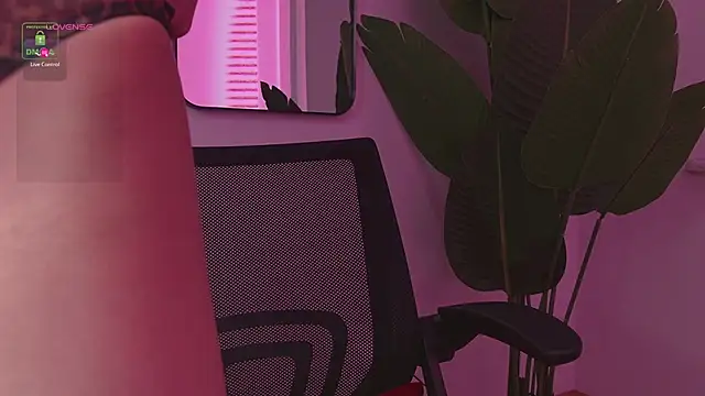 Whitney Svonn online show from February 27, 2025, 8:56 am