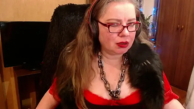Snapshot of Miss_Tress chatting on March 6, 2025, 5:33 pm Miss Tress online show from March 6, 2025, 5:33 pm