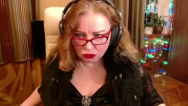 Miss Tress online show from December 20, 2025, 9:50 pm