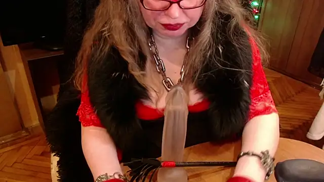 Snapshot of Miss_Tress chatting on January 15, 2025, 8:48 pm Miss Tress online show from January 15, 2025, 8:48 pm