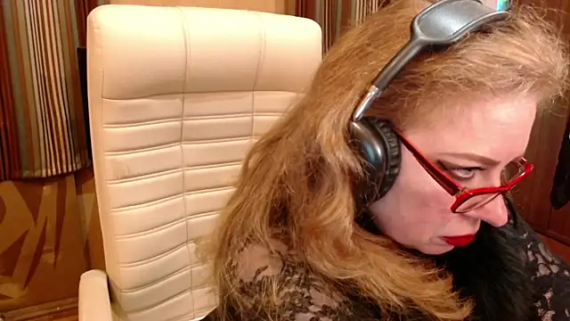 Snapshot of Miss_Tress chatting on May 3, 2026, 8:56 pm Miss Tress online show from May 3, 2026, 8:56 pm