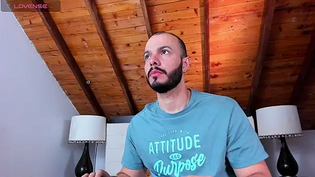 Tom Bailey online show from September 14, 2025, 12:27 pm