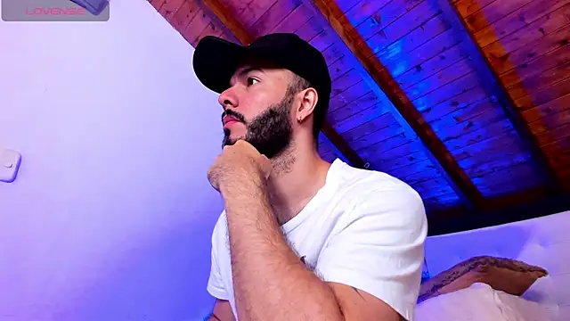 Tom Bailey online show from April 12, 2026, 1:25 pm