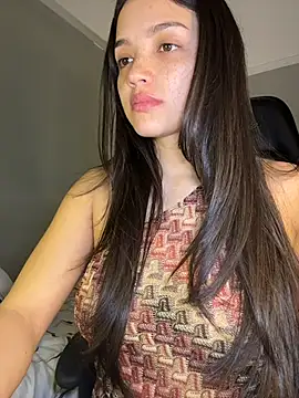 Snapshot of MisFrekcles_ chatting on February 20, 2026, 10:06 am MisFrekcles online show from February 20, 2026, 10:06 am