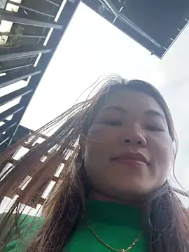 Emily 9xx online show from March 15, 2026, 3:46 am